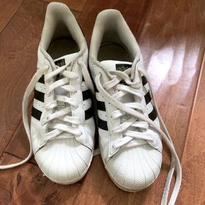 Adidas Superstar